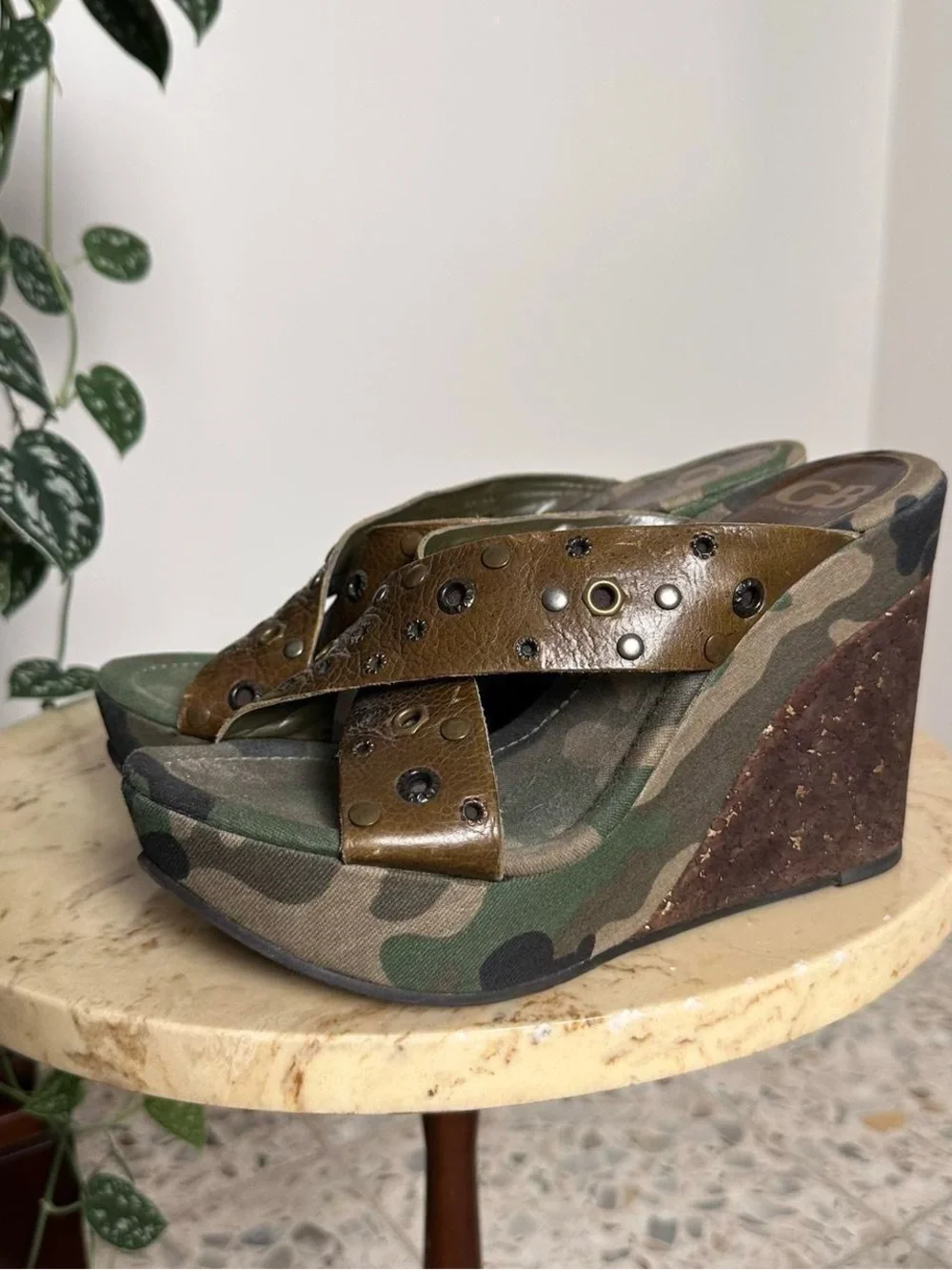 Vintage early 2000s studded detail wedge platform camo heels